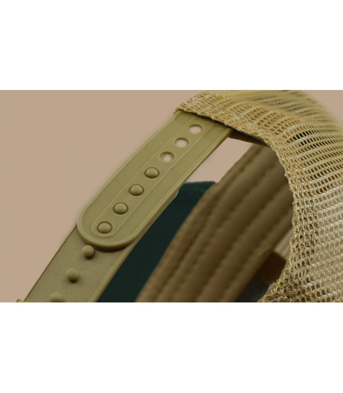 New Era Trucker Borough Harlem olive